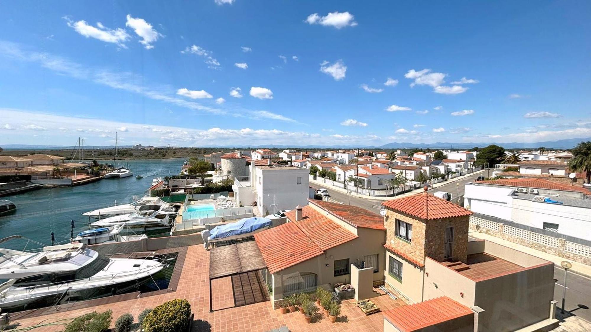 Ferienwohnung Cap Llarg Roses Exterior foto